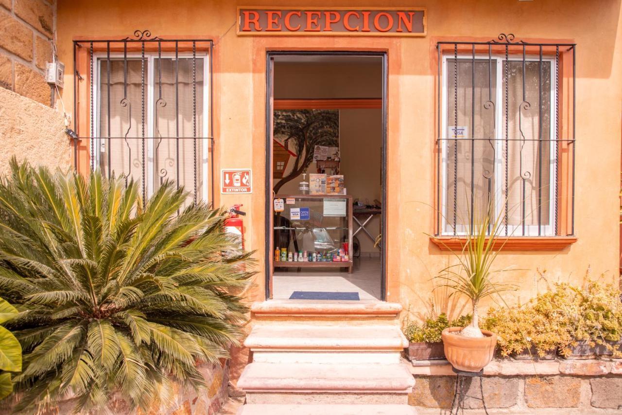 Hotel Casa Del Arbol Bernal Luaran gambar